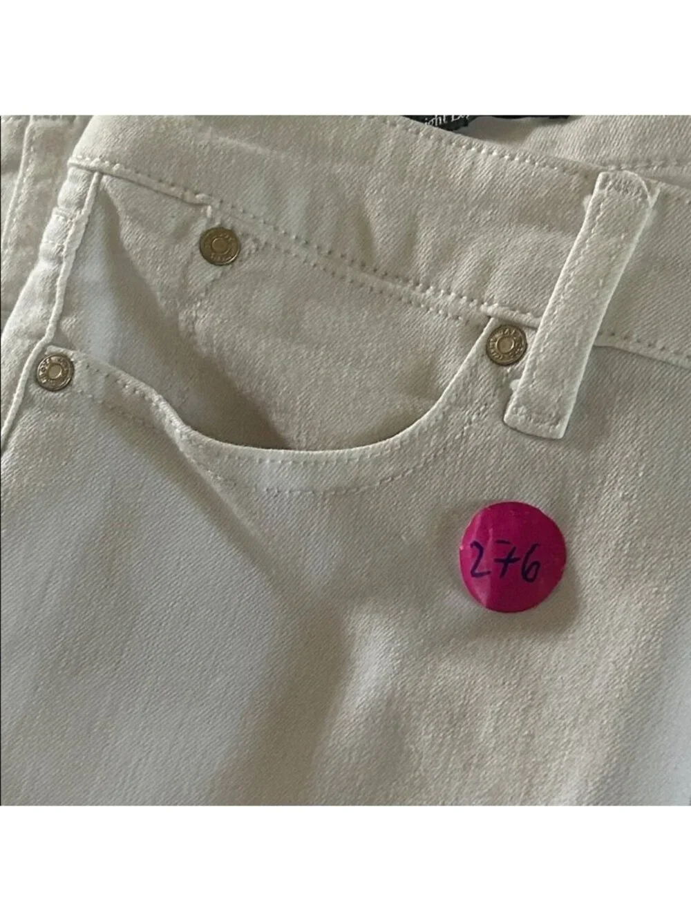 Women's Crisp White Straight Leg Jeans - Picture 9 of 9